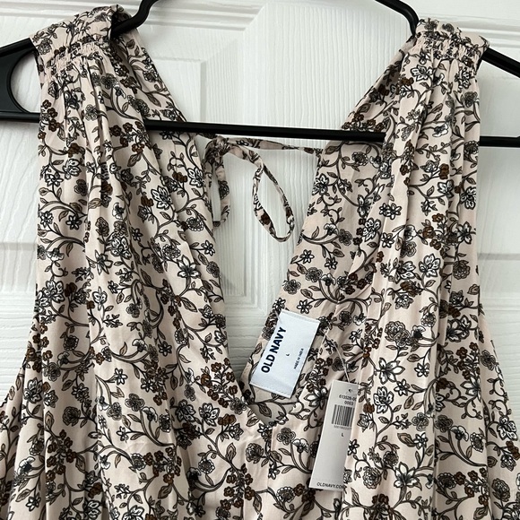 NWT Old Navy Floral Ruched Waist Maxi - size Large - Picture 3 of 7